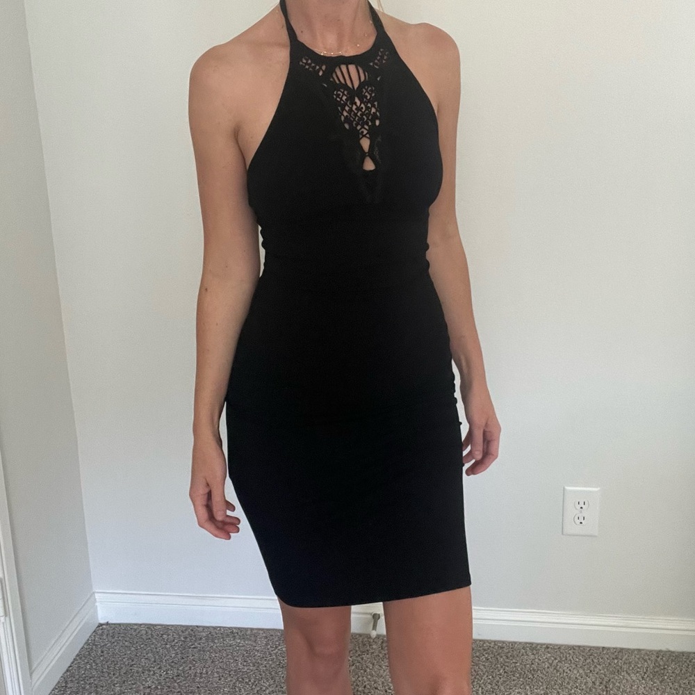 2 FOREVER 21 DRESSES - Picture 3 of 8
